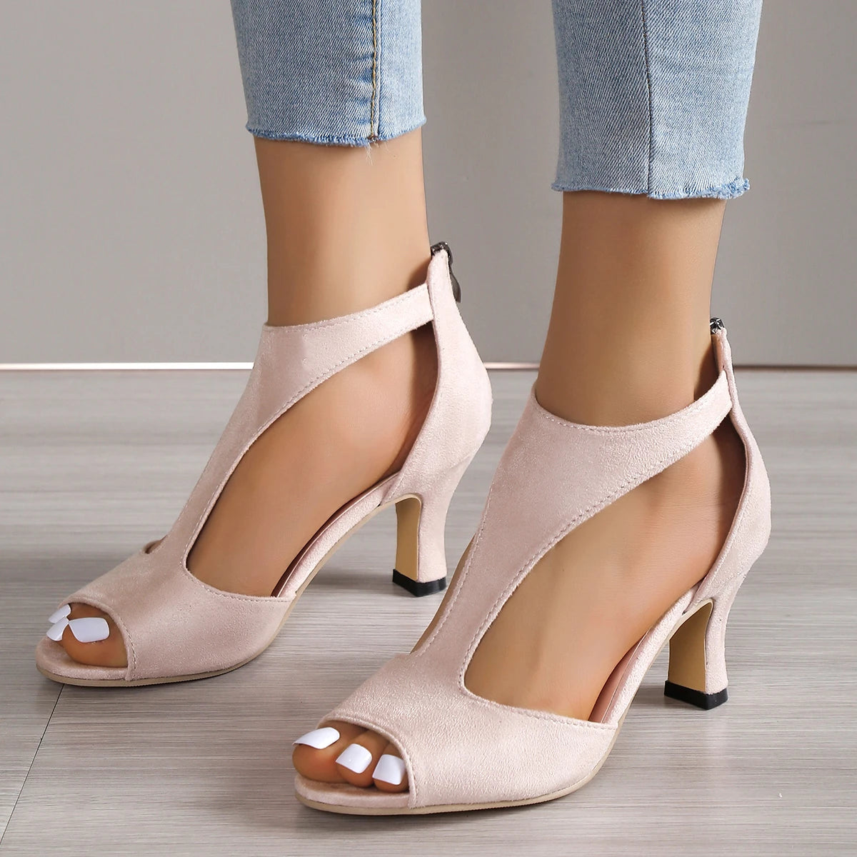 On the Go Heels for Her