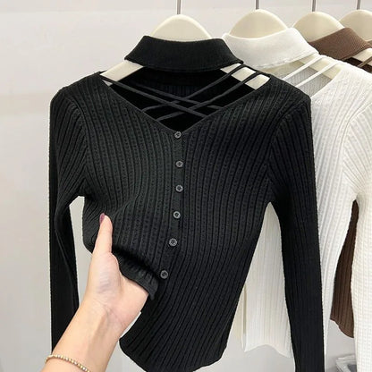 Collarbone Slim Fit Semi-turtleneck Knitted Top